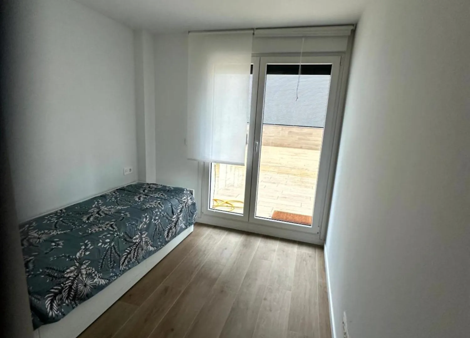 Apartamento Con Terraza Y Parking, Para Temporada, Minimo Un Mes Pasai San Pedro