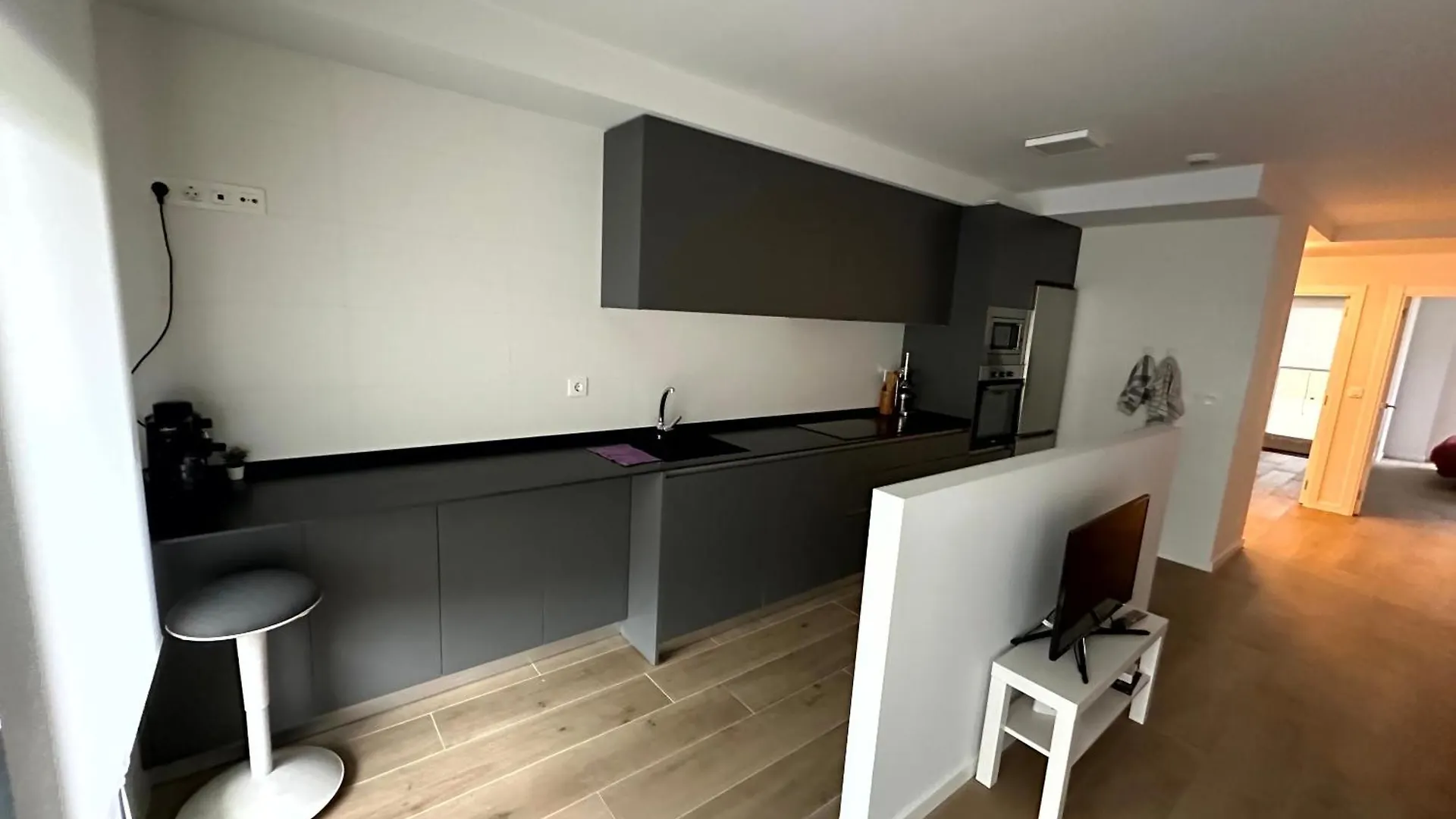 Lejlighed Apartamento Con Terraza Y Parking, Para Temporada, Minimo Un Mes Pasai San Pedro Spanien